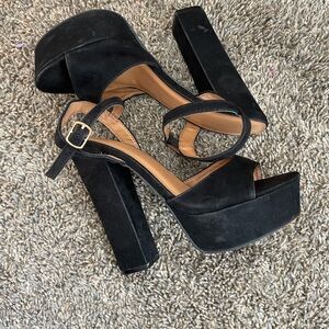 Report Black Suede Platform Block Heel Sandals sz 7.5
